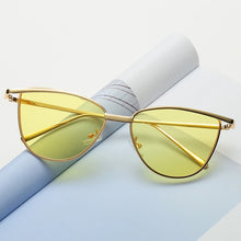 Load image into Gallery viewer, Cateye Sunglasses