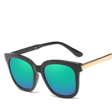 Load image into Gallery viewer, Trendy Vintage Sunglasses