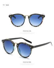 Load image into Gallery viewer, Luxury Round Sunglasses