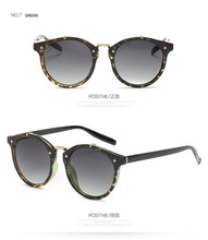 Load image into Gallery viewer, Luxury Round Sunglasses