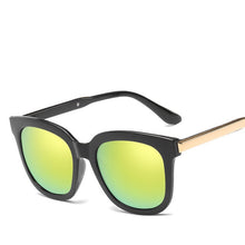 Load image into Gallery viewer, Hot Sunglasses