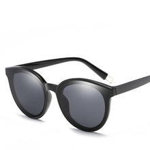 Load image into Gallery viewer, Oversized Sunglasses